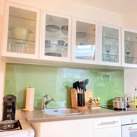 Apartment Superhosts Zentrum - Kueche - Netflix - Kaffee *